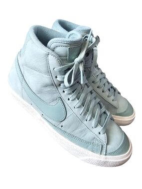 Nike Blazer Mid Light Blue Suede Sneakers Womens Size 7 Casual Streetwear